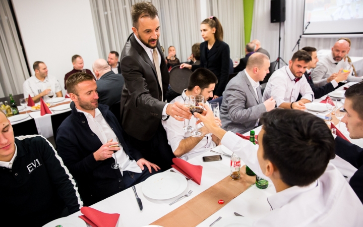Évzáró - Dunaferr DUE Renalpin FC - fotó: Ónodi Zoltán