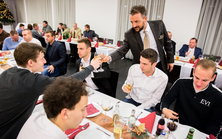 Évzáró - Dunaferr DUE Renalpin FC - fotó: Ónodi Zoltán
