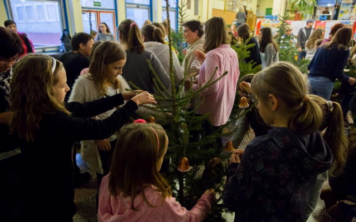 Karácsonyfa díszítők versenye - fotó: Ónodi Zoltán