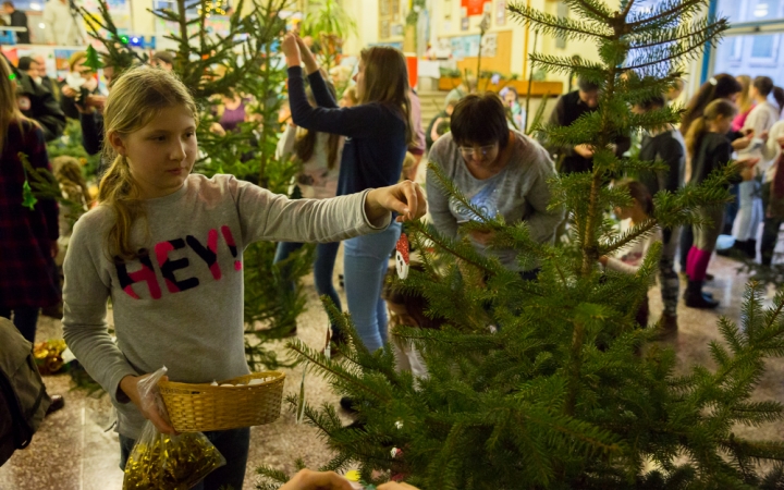 Karácsonyfa díszítők versenye - fotó: Ónodi Zoltán