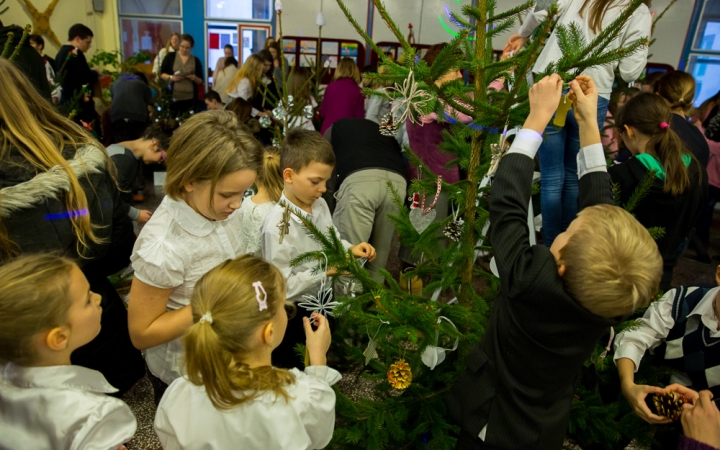 Karácsonyfa díszítők versenye - fotó: Ónodi Zoltán