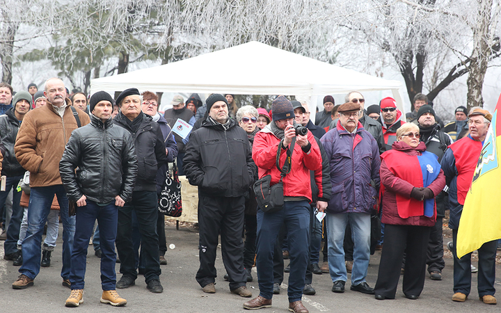 Tüntetés a Vasmű előtt - fotó: Sándor Judit