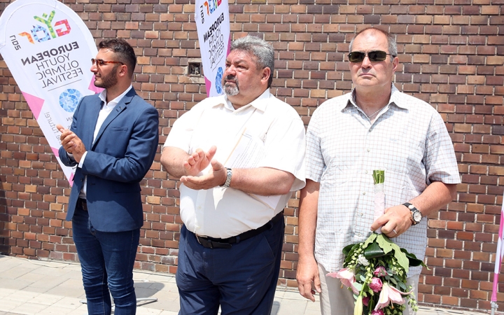 Olimpiai lángfutás a városban - fotó: Sándor Judit