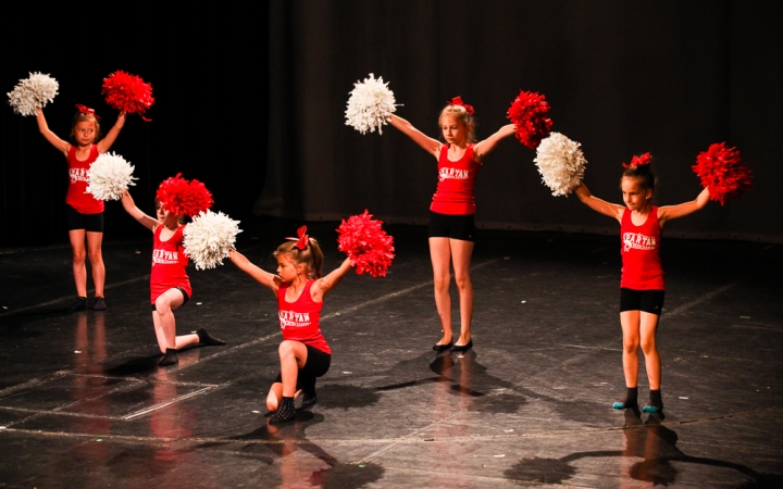 Spartan Cheerleaders gála a Bartókban - fotó: Ónodi Zoltán