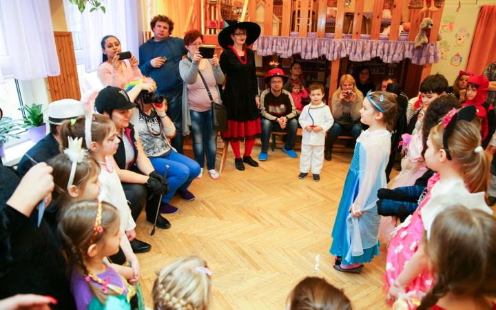 Itt a farsang áll a bál! - fotó: Ónodi Zoltán