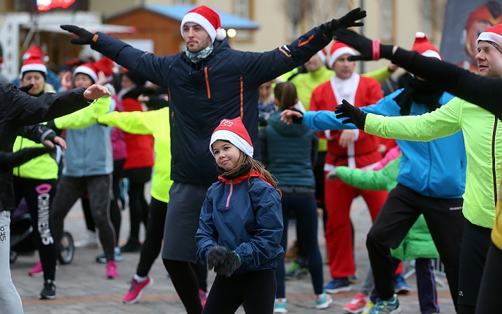 Adventi jótékonysági futás 2017 - fotó: Sándor Judit