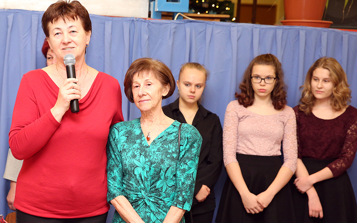 Dózsás karácsonyfák - fotó: Sándor Judit