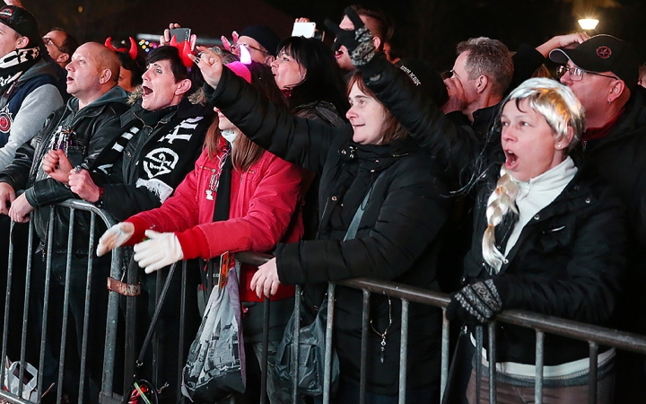 Szilveszteri utcabál 2017 - fotó: Sándor Judit