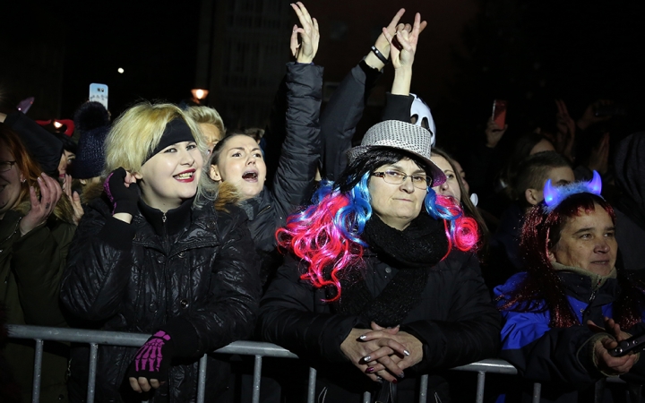 Szilveszteri utcabál 2017 - fotó: Sándor Judit