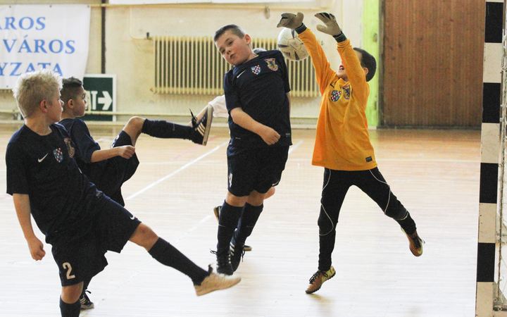 Guruljon a labda! U8 utánpótláskupa - fotó: Ónodi Zoltán