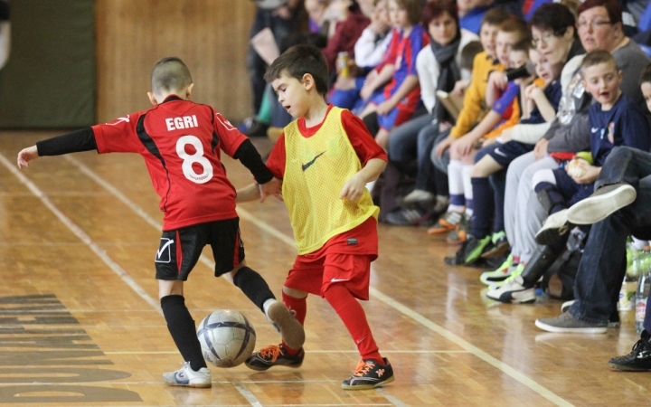Guruljon a labda! U8 utánpótláskupa - fotó: Ónodi Zoltán