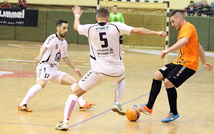 Futsal: közel a bravúrhoz! - fotó: Sándor Judit