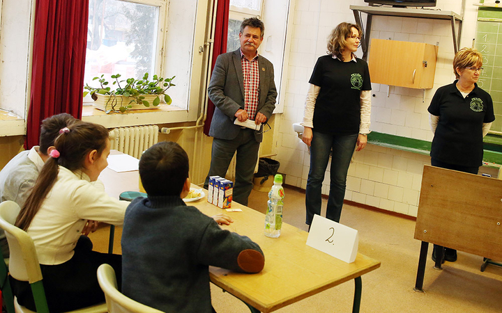 Anyanyelvi vetélkedő a Petőfiben - fotó: Sándor Judit