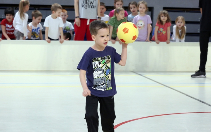 Esélyegyenlőségi sportnap kicsiknek és nagyoknak - fotó: 