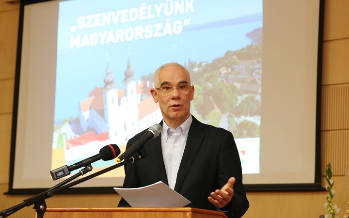 Balog Zoltán Dunaújvárosban - fotó: 