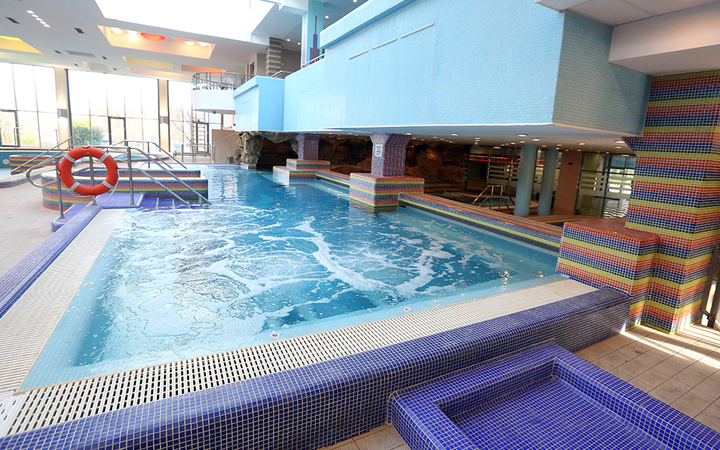 Helyzetjelentés az élményfördőből - fotó: Sándor Judit