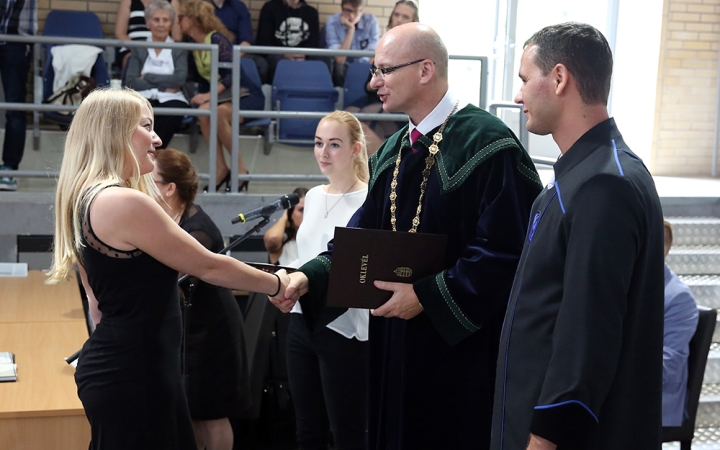Diplomaosztó az egyetemen (2018)* - fotó: Sándor Judit