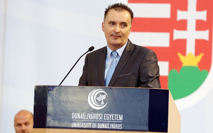 Diplomaosztó az egyetemen (2018)* - fotó: Sándor Judit