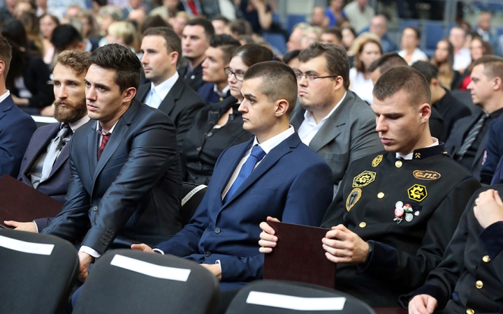 Diplomaosztó az egyetemen (2018)* - fotó: Sándor Judit