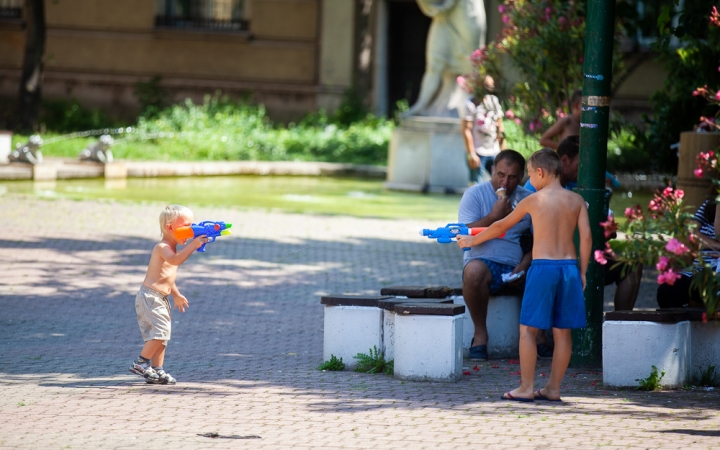 Vízipisztolyosok csatája - fotó: Ónodi Zoltán