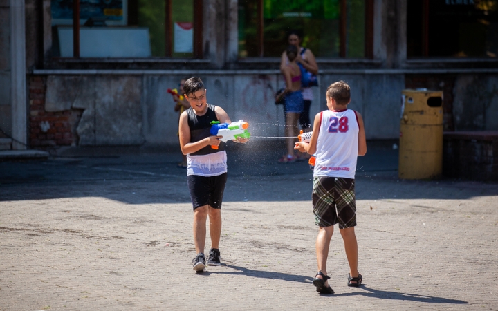 Vízipisztolyosok csatája - fotó: Ónodi Zoltán