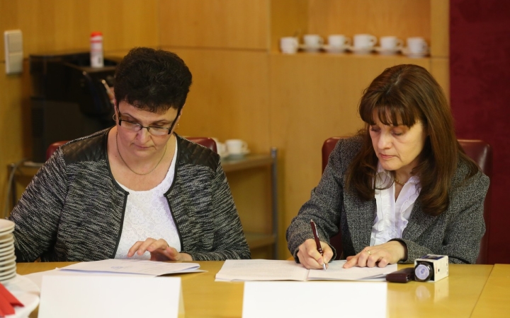Iskolák megállapodása - fotó: Ónodi Zoltán