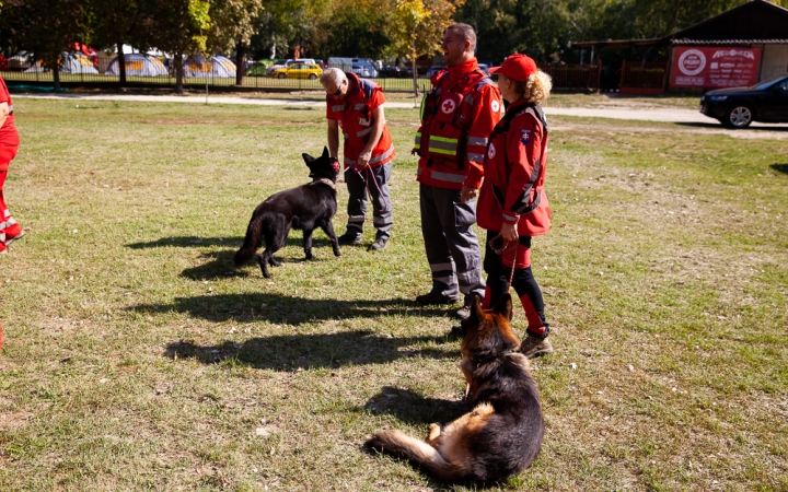 Vöröskeresztes gyakorlat a Szalki-szigeten - fotó: Ónodi Zoltán