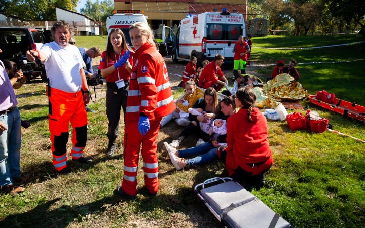 Vöröskeresztes gyakorlat a Szalki-szigeten - fotó: Ónodi Zoltán