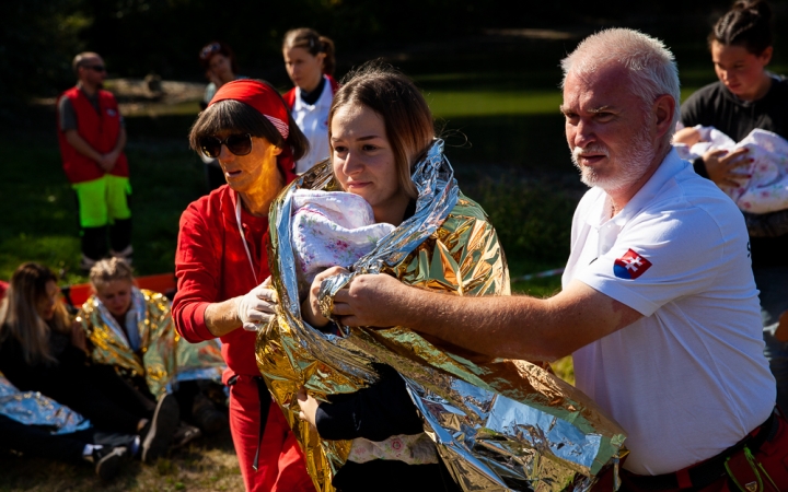 Vöröskeresztes gyakorlat a Szalki-szigeten - fotó: Ónodi Zoltán