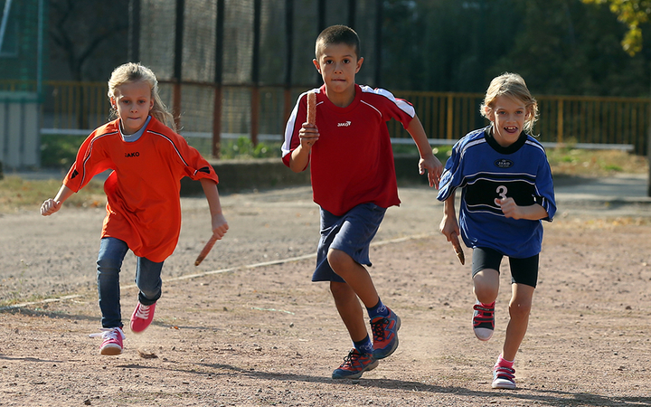 Csutaváltó a Szabó Magda református iskolában - fotó: Sándor Judit
