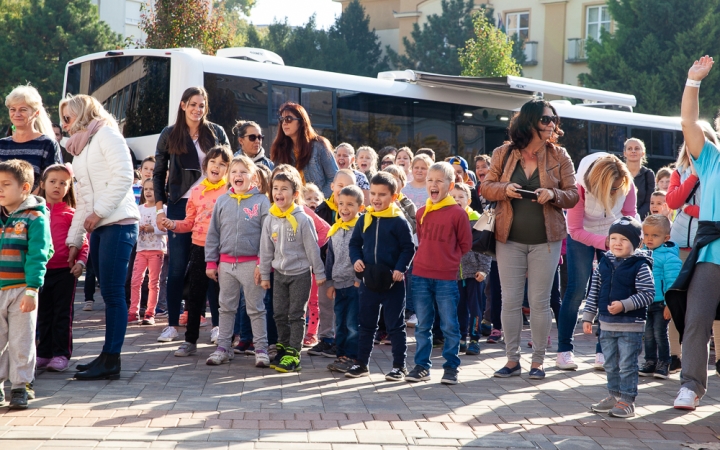 Óriási tesióra a főtéren - fotó: Ónodi Zoltán