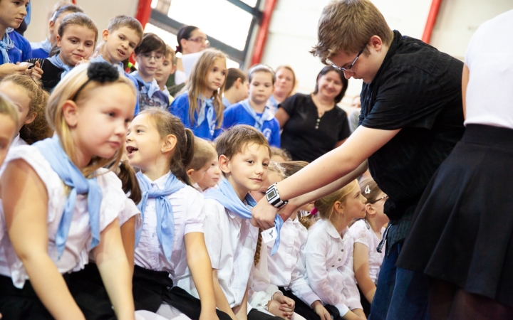 Elsősavató a Dózsában - fotó: Ónodi Zoltán