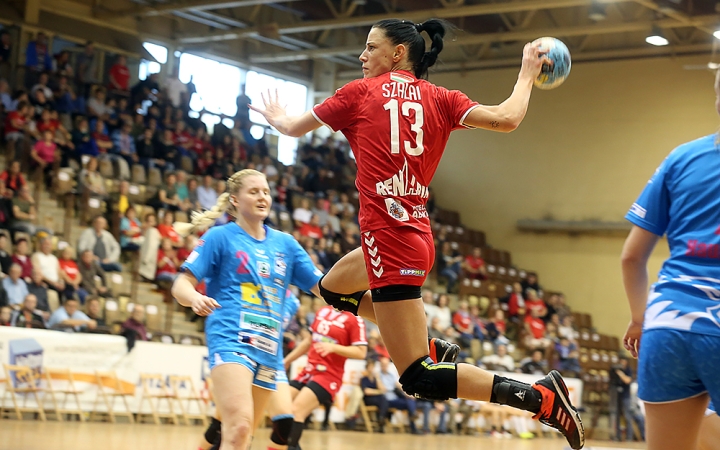 DKKA - Spono Eagles 43-14 (EHF Kupa) - fotó: Sándor Judit