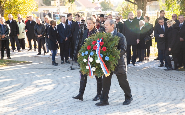 Ünnepi megemlékezés a kopjafánál (2018) - fotó: Ónodi Zoltán