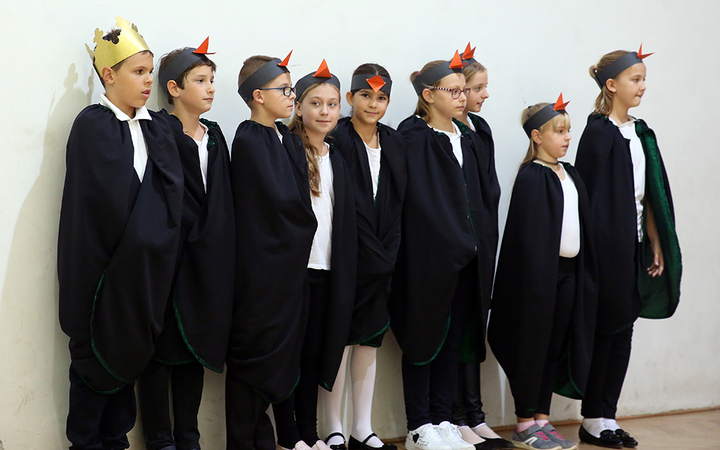 Elsősavató a Petőfiben (2018) - fotó: Sándor Judit