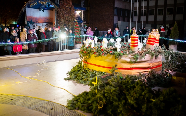 Advent első vasárnapja a főtéren - fotó: Ónodi Zoltán