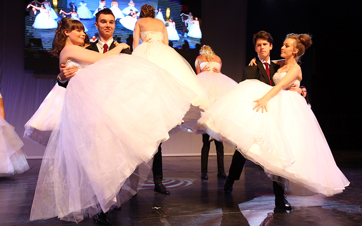 Rudas szalagavató a sportcsarnokban - fotó: Sándor Judit