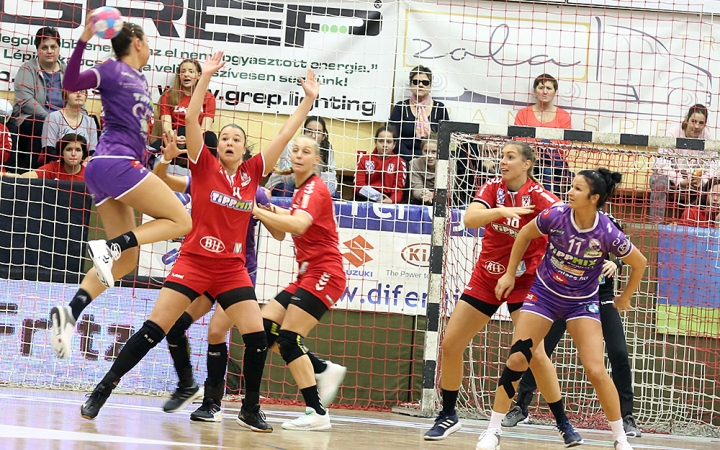 DKKA - Békéscsaba 35-25 - fotó: Sándor Judit
