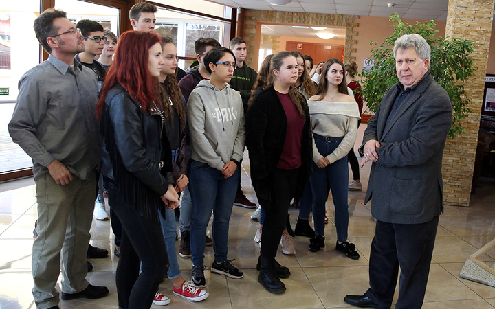 Tárlatvezetés a Pannonban - fotó: Sándor Judit