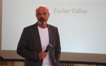 Zacher Gábor a Rudasban - fotó: Ónodi Zoltán