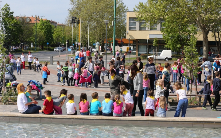 Föld napja a Városháza téren - fotó: Ónodi Zoltán