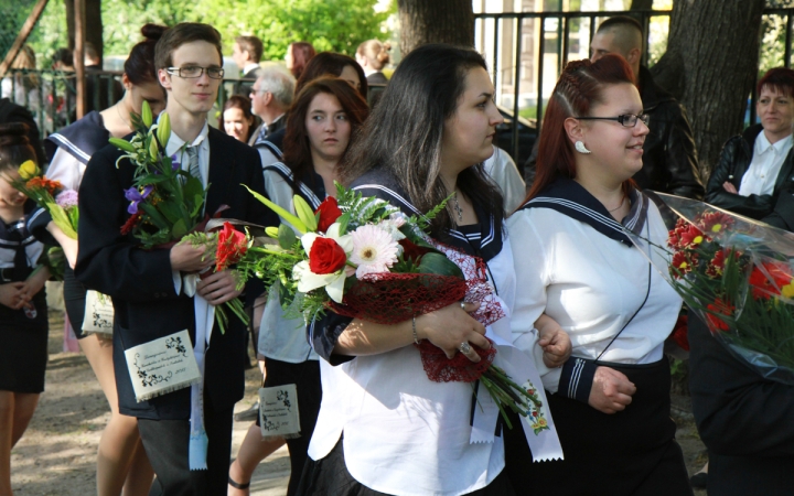 Ballagás: Kereskedelmi iskola - fotó: Ónodi Zoltán