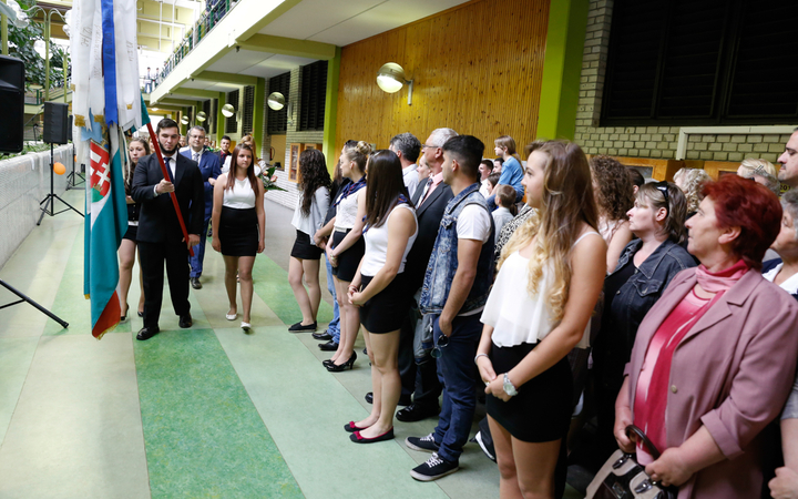 Ballagás a Dunaferr iskolában - fotó: Ónodi Zoltán