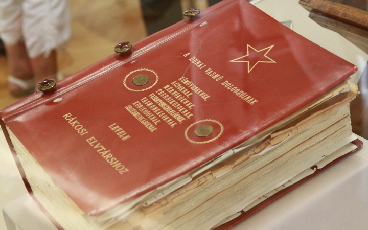 Születésnapi kiállítás az Intercisa Múzeumban - fotó: 