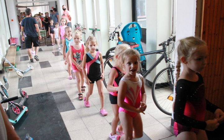 Toborzó a Dunaferr tornászainál! - fotó: 