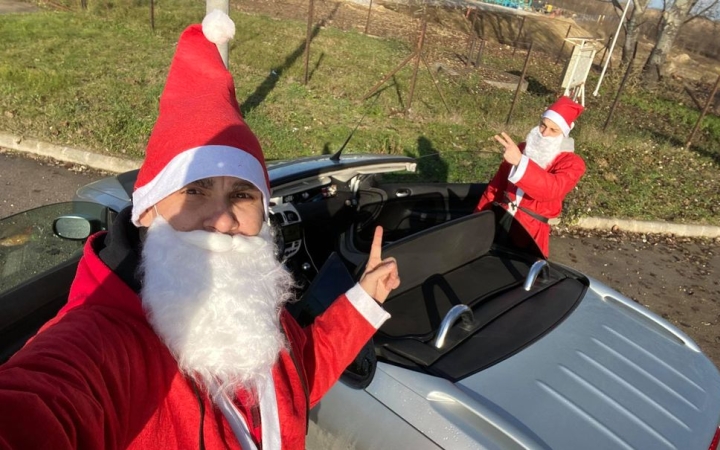 Közösségi képtár – autós Mikulások a városban - fotó: 