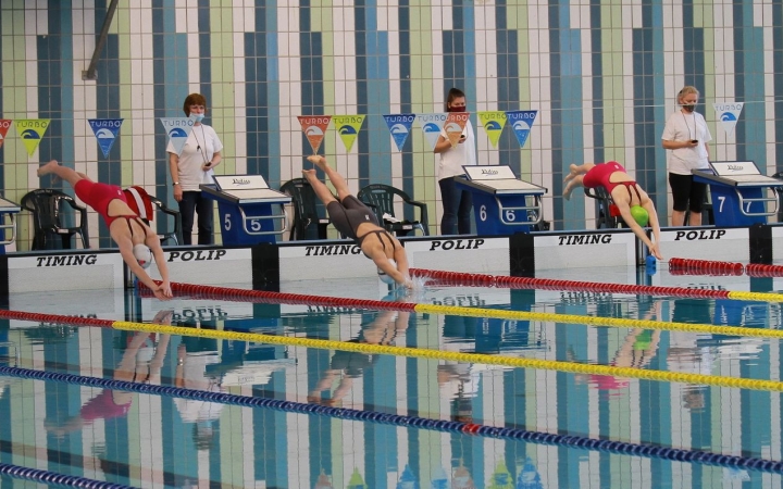 40. Arany Üst Úszóverseny - fotó: 