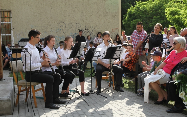 Tanévzáró koncert a téren - fotó: 