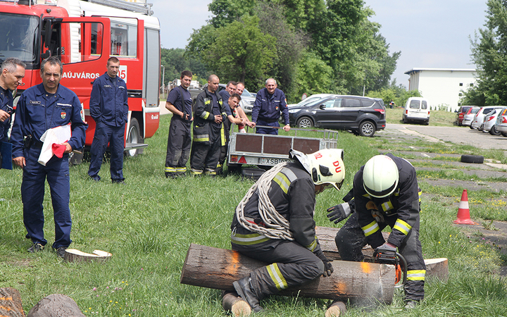 Tűzoltóverseny - fotó: Sándor Judit