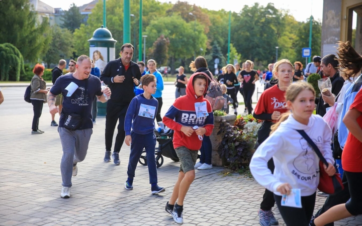 Fuss velünk, fuss értünk! - fotó: 